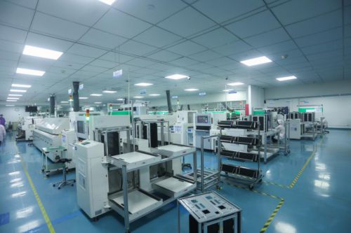 云漢芯城 雙項大獎彰顯數字化建設硬實力，技術服務鑄就產業新標桿